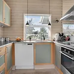 Lovely In With Kitchen *