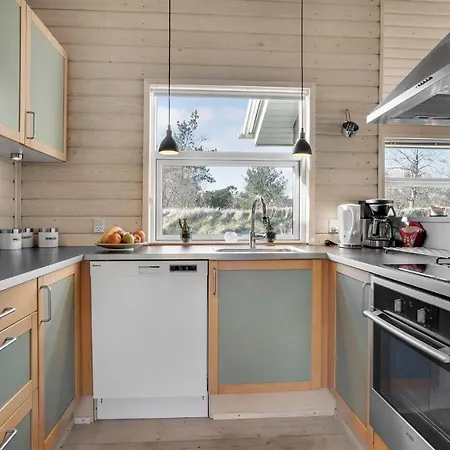 Lovely In With Kitchen *