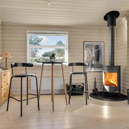 Vakantiehuis Lovely In With Kitchen *