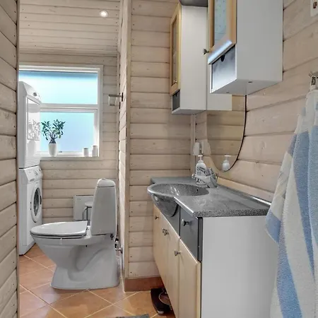 Lovely In With Kitchen